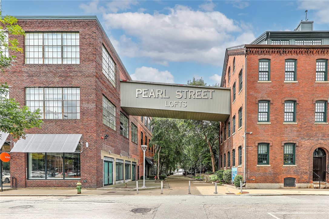 304 Pearl Street 108