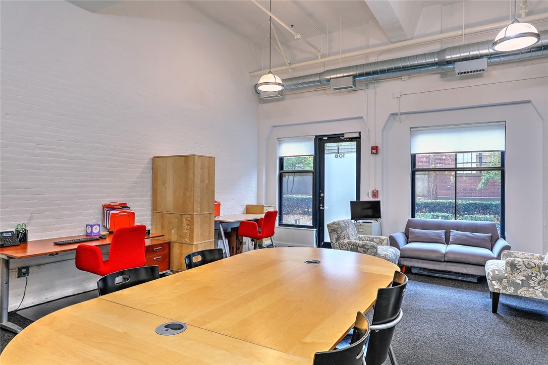 304 Pearl Street 108