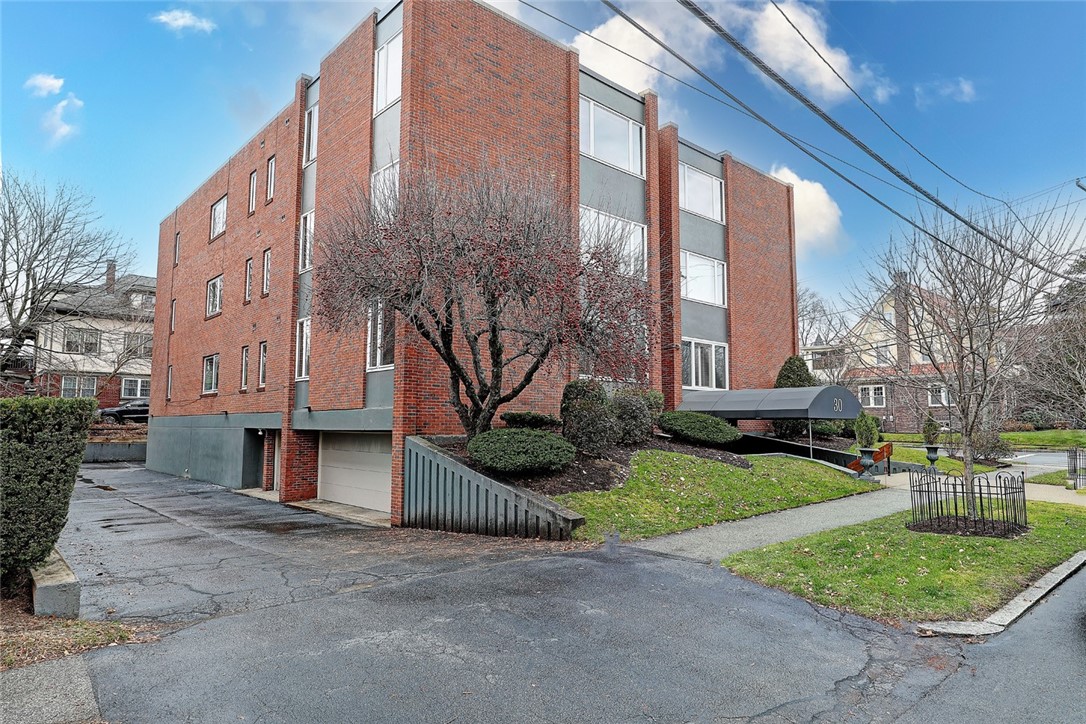 30 Blackstone Boulevard 203