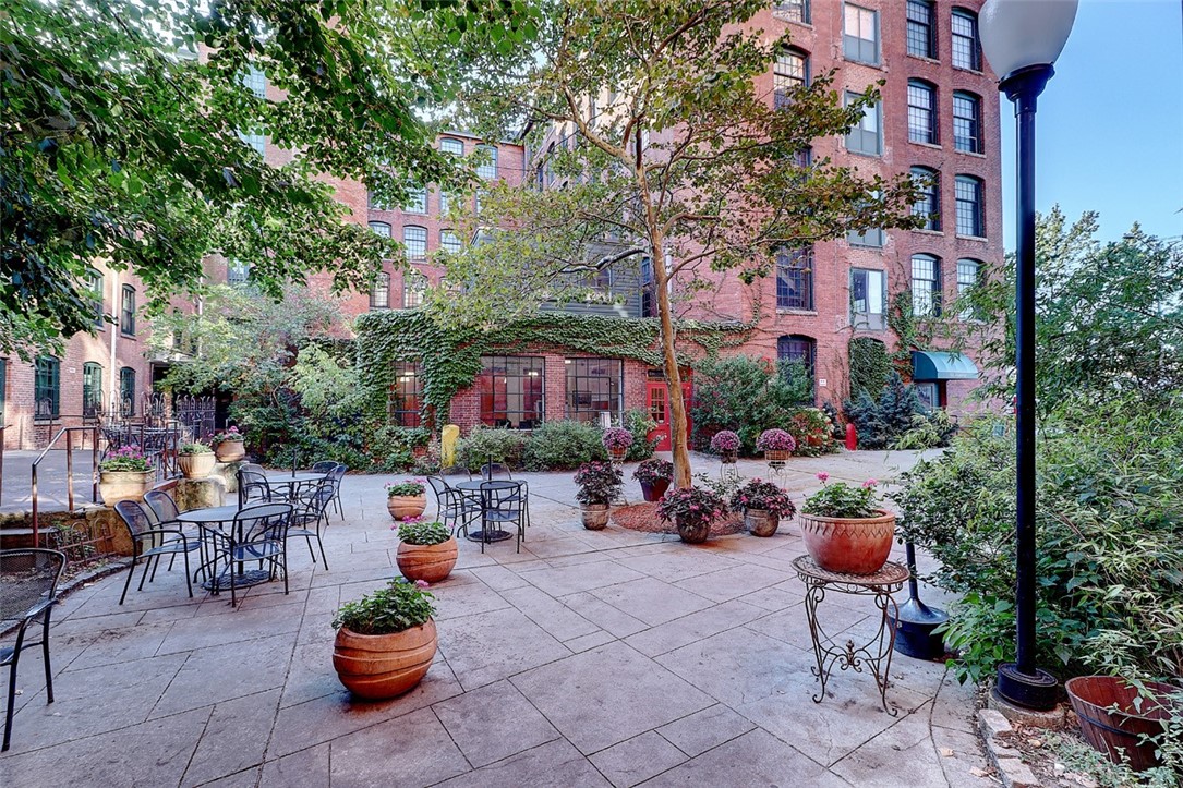 14 Imperial Place 504