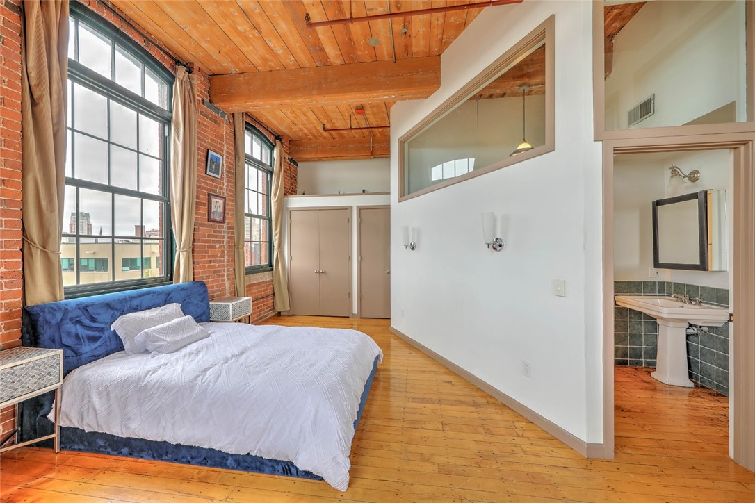 14 Imperial Place 504