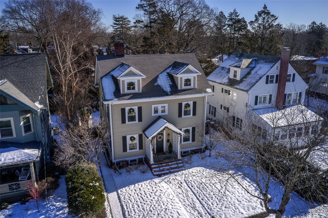47 Grotto Avenue
