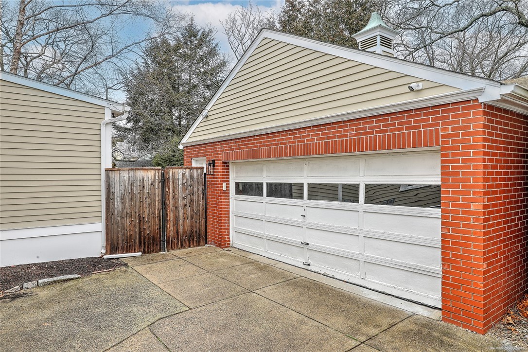 47 Grotto Avenue