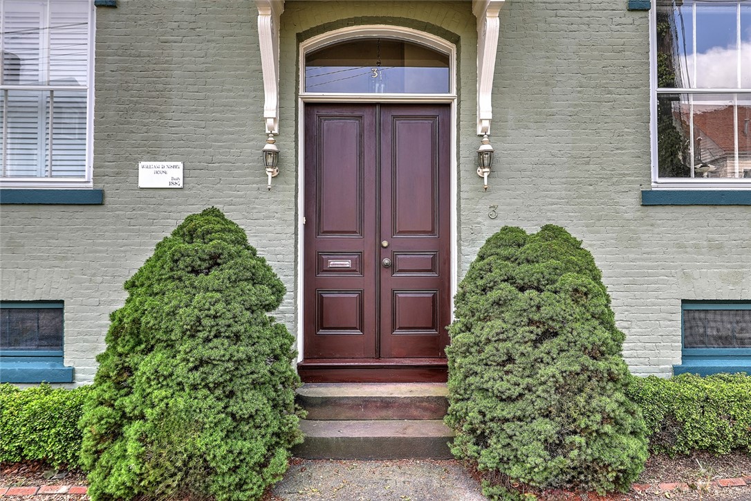3 Nisbet Street