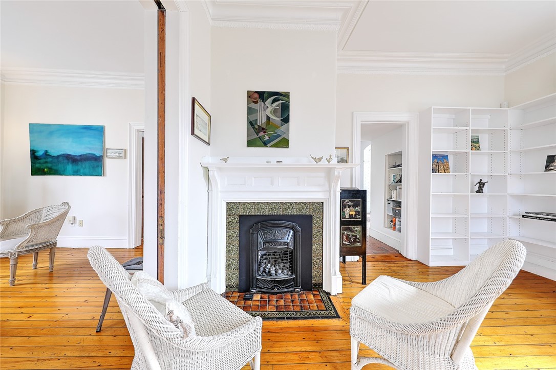 3 Nisbet Street