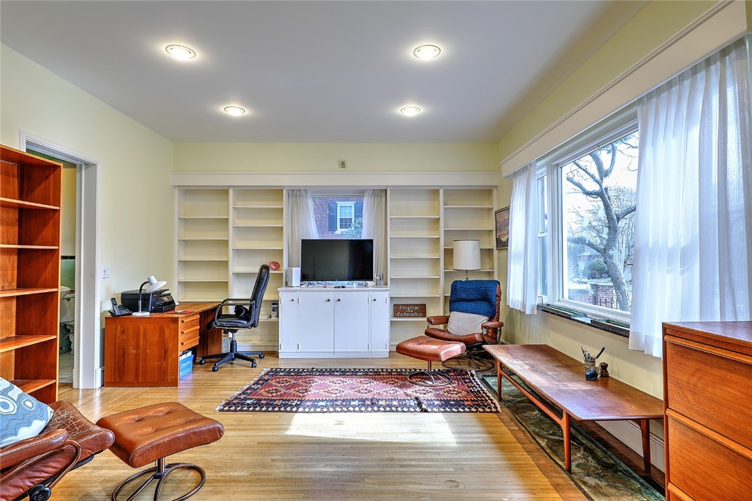 14 Loring Avenue