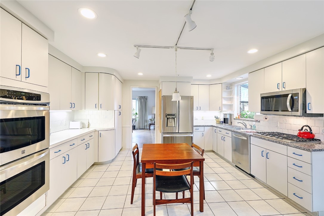 14 Loring Avenue