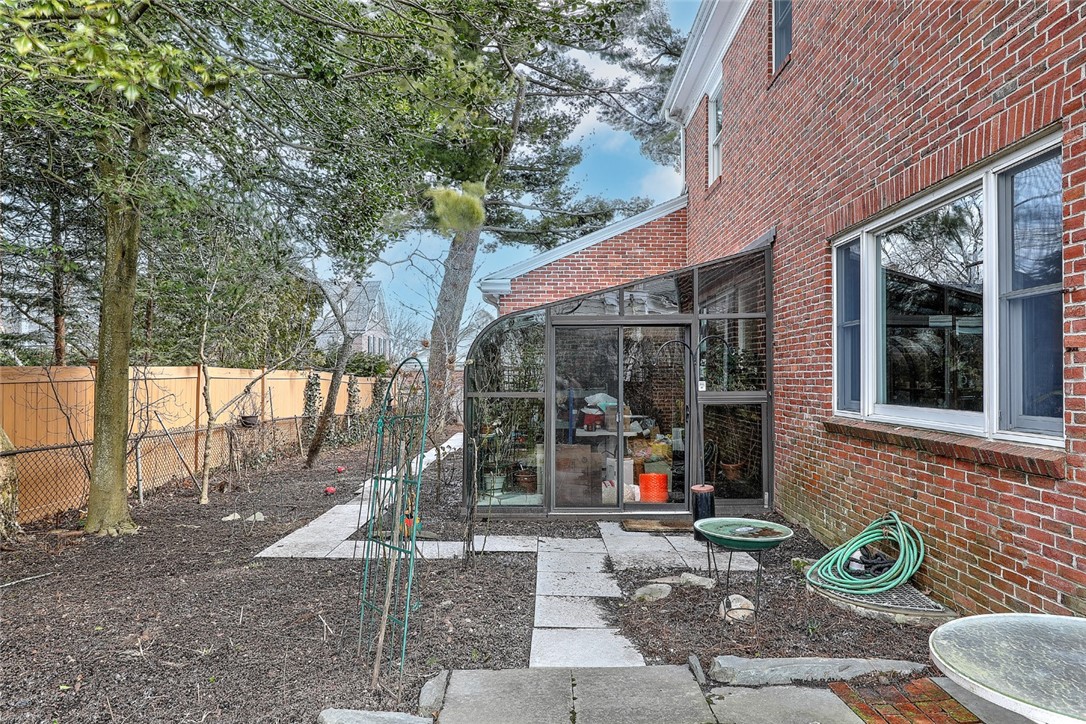 14 Loring Avenue
