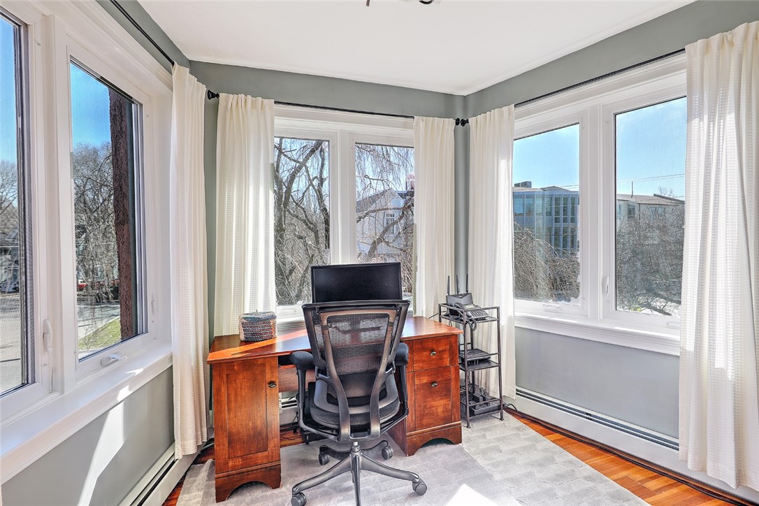 12 Blackstone Boulevard 8