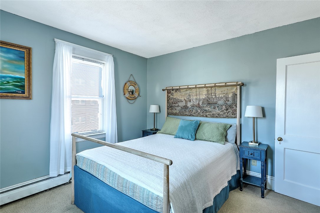 12 Blackstone Boulevard 8