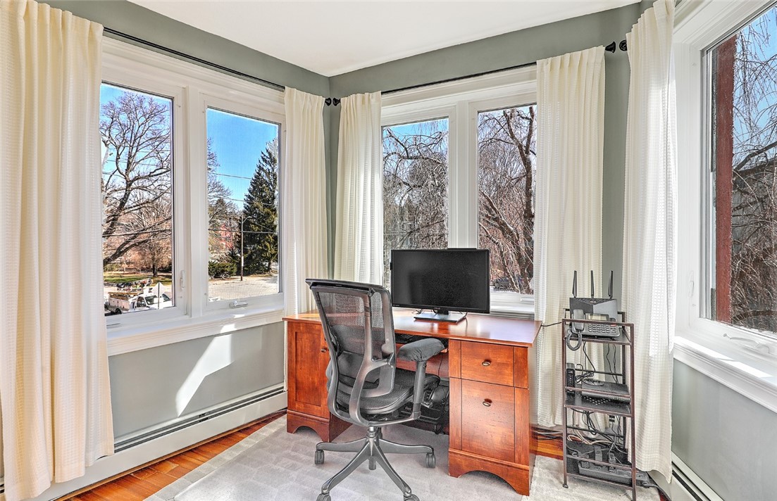12 Blackstone Boulevard 8