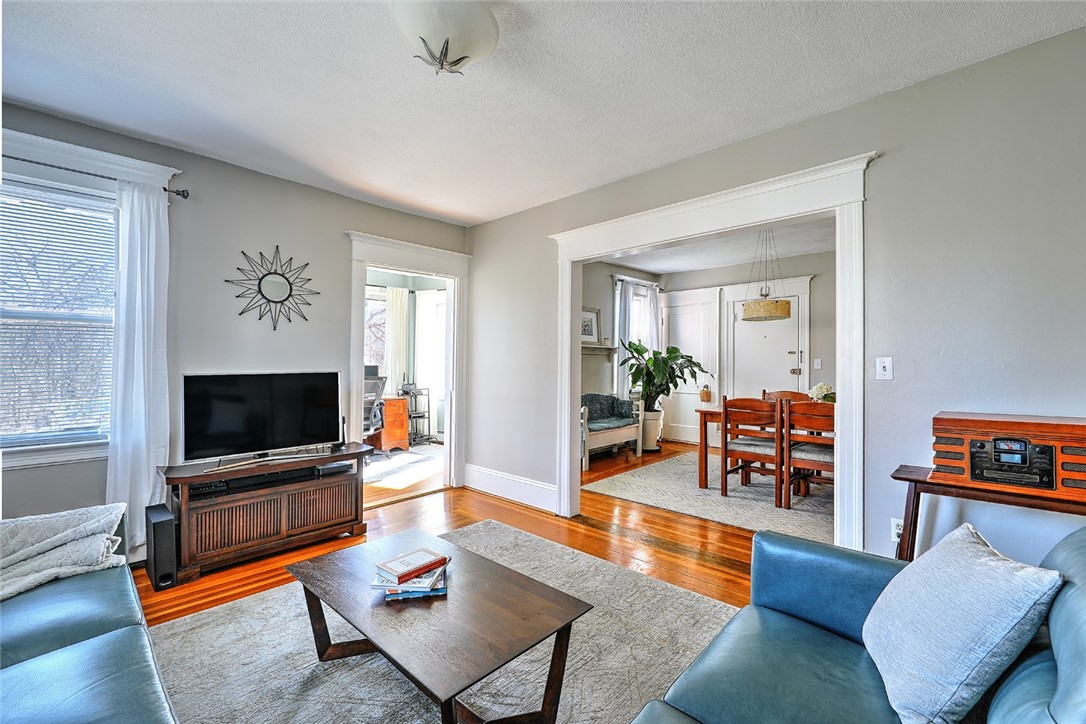 12 Blackstone Boulevard 8