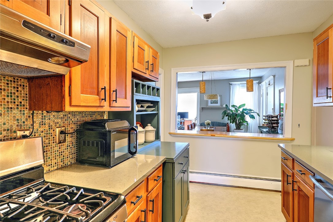 12 Blackstone Boulevard 8