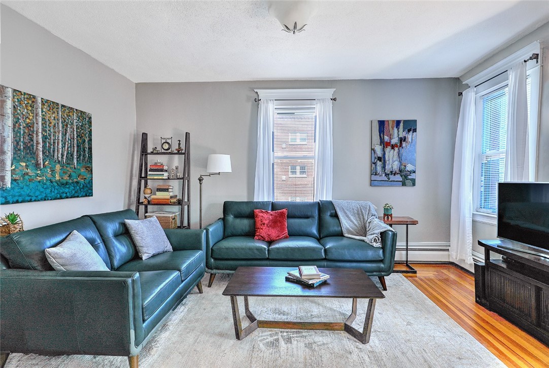 12 Blackstone Boulevard 8