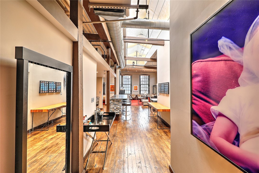 10 Exchange Court 615
