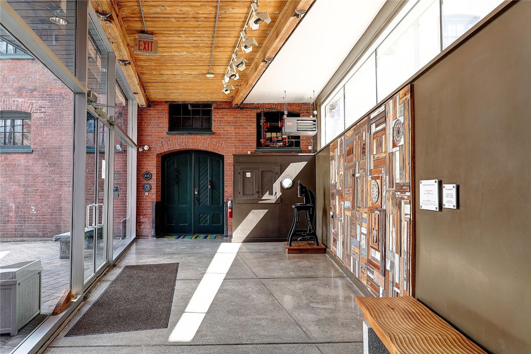 10 Exchange Court 615