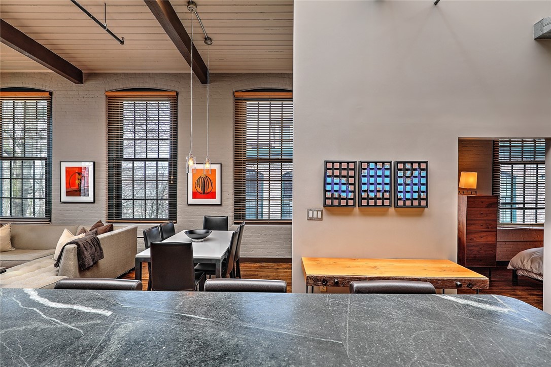 10 Exchange Court 615
