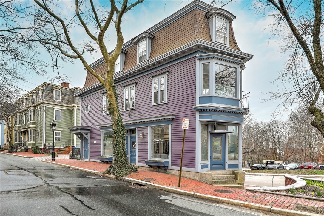 4 Benefit Street