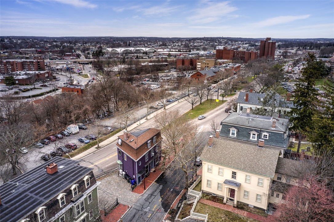 4 Benefit Street