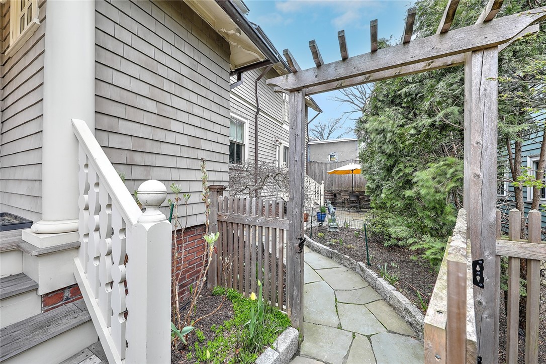 131 Congdon Street
