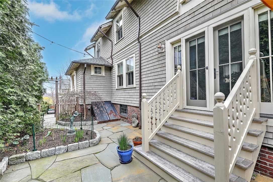 131 Congdon Street