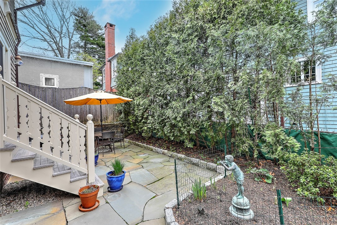 131 Congdon Street