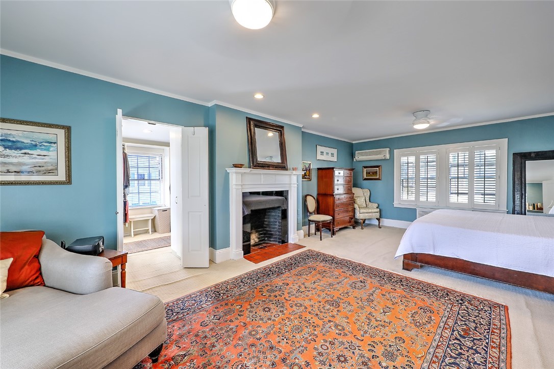 17 Lowden Street