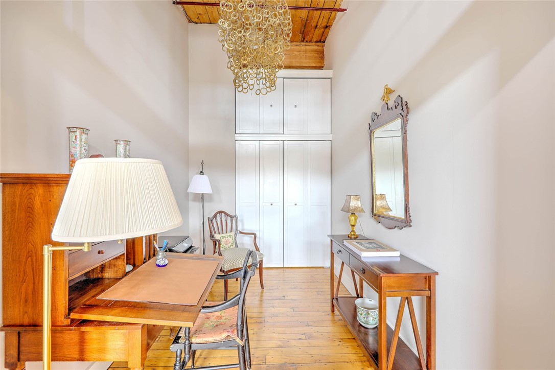 14 Imperial Place 401