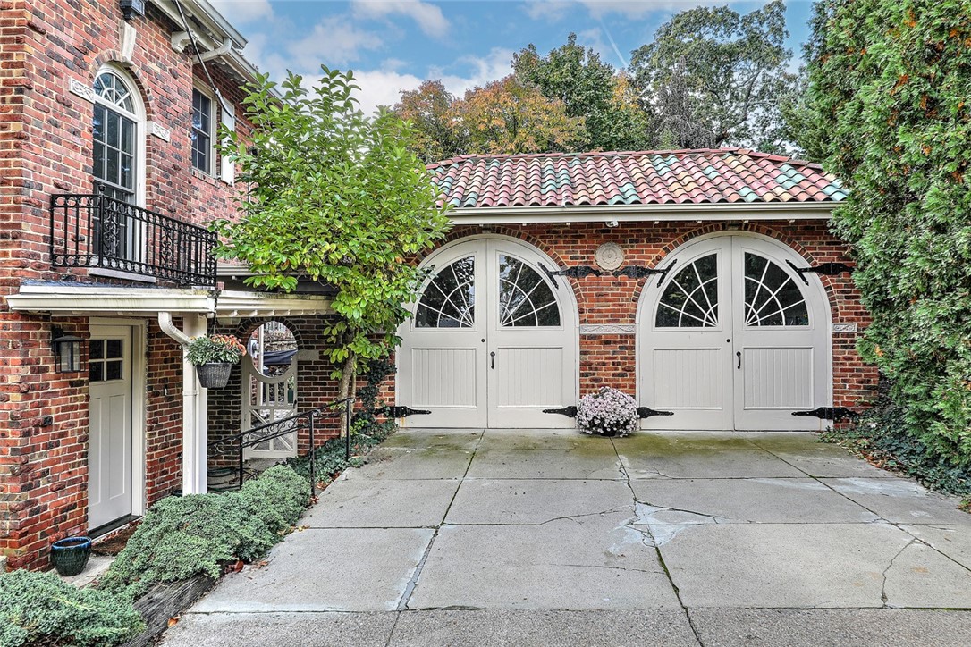 612 Elmgrove Avenue