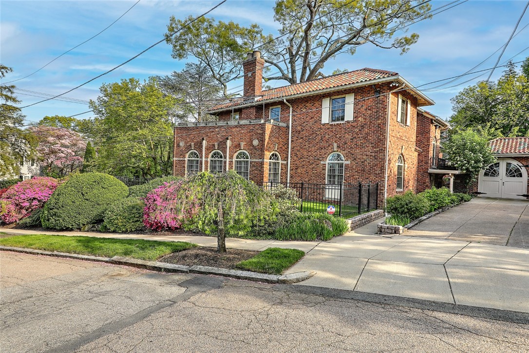 612 Elmgrove Avenue