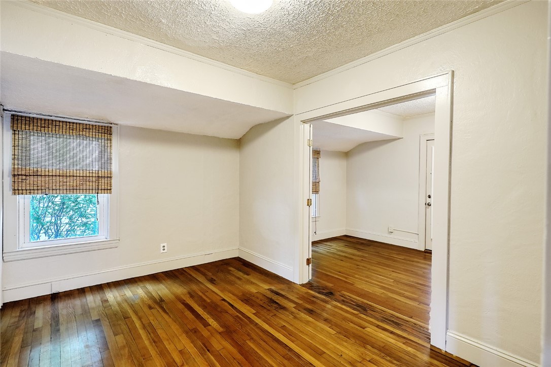 102 Edgehill Road