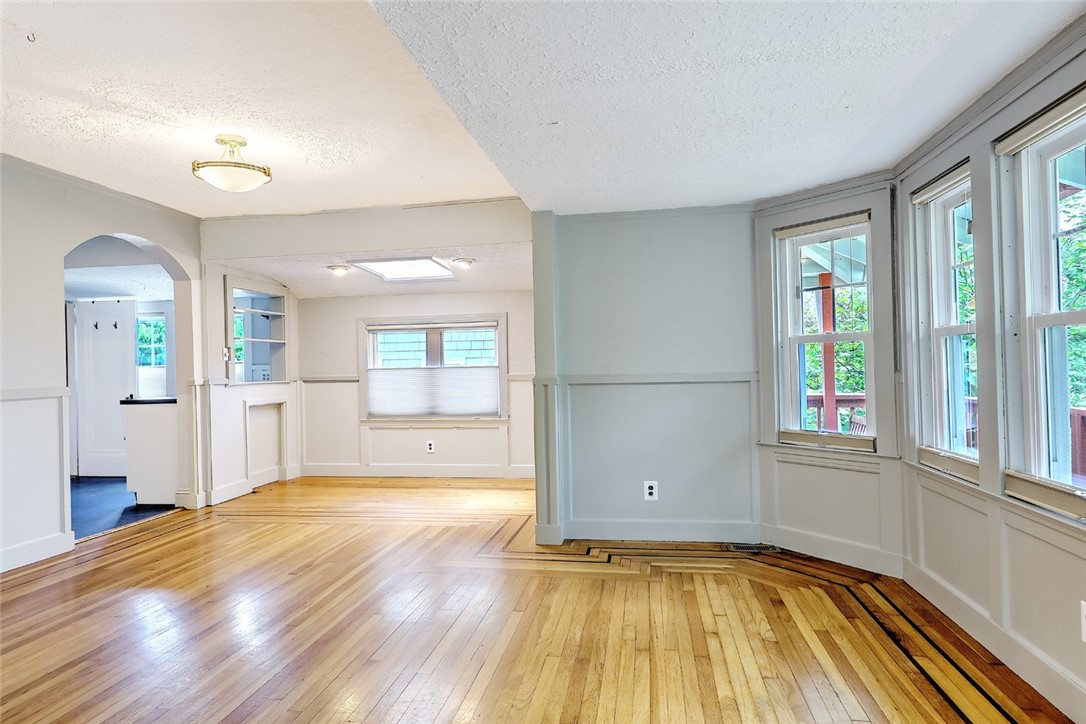 102 Edgehill Road