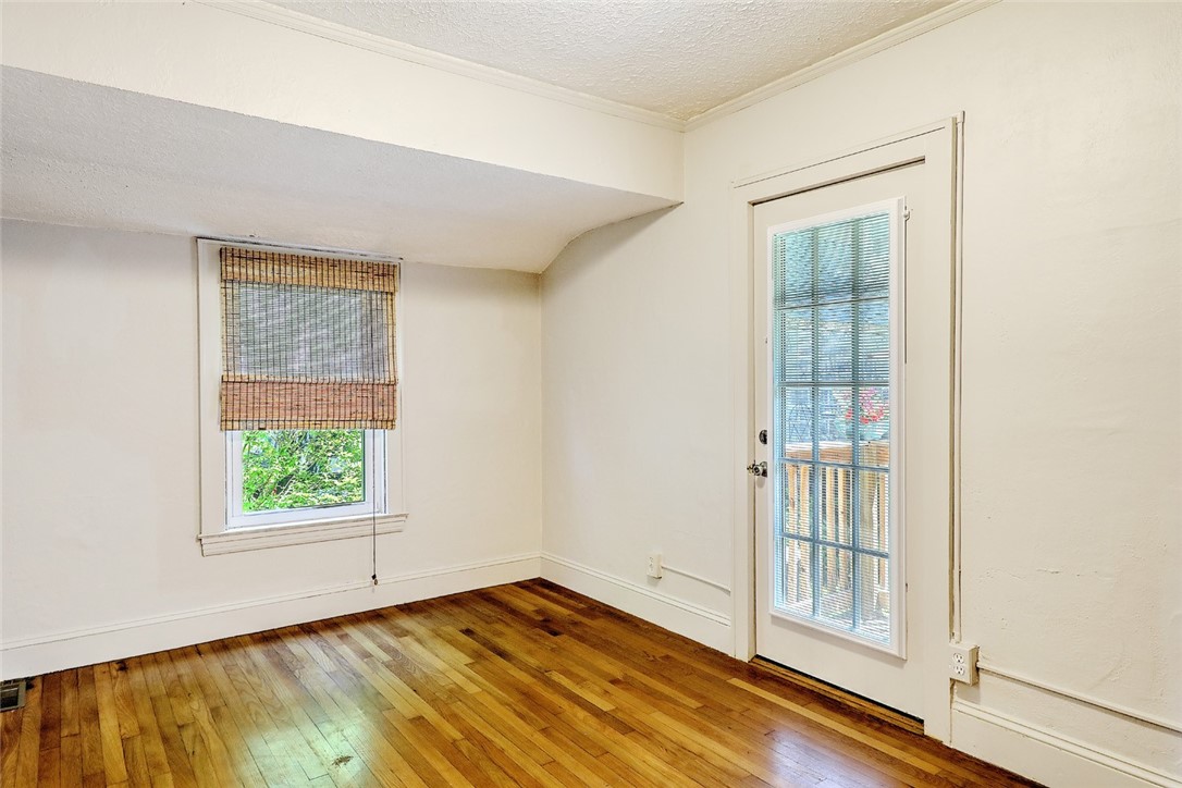 102 Edgehill Road