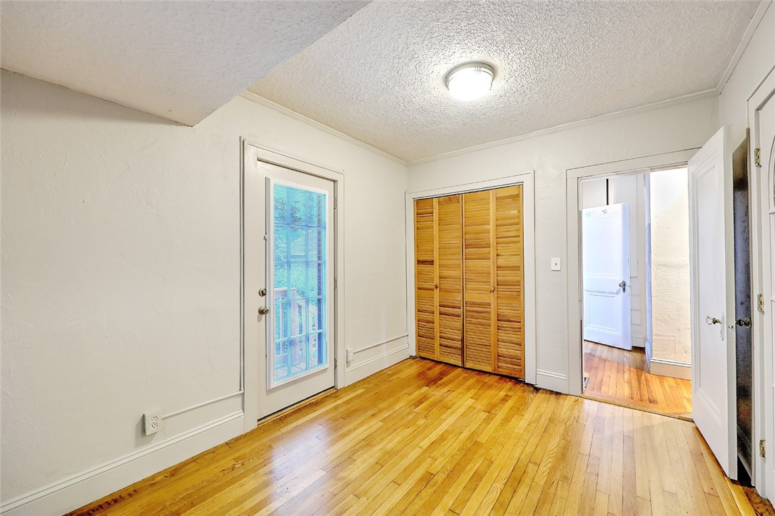 102 Edgehill Road