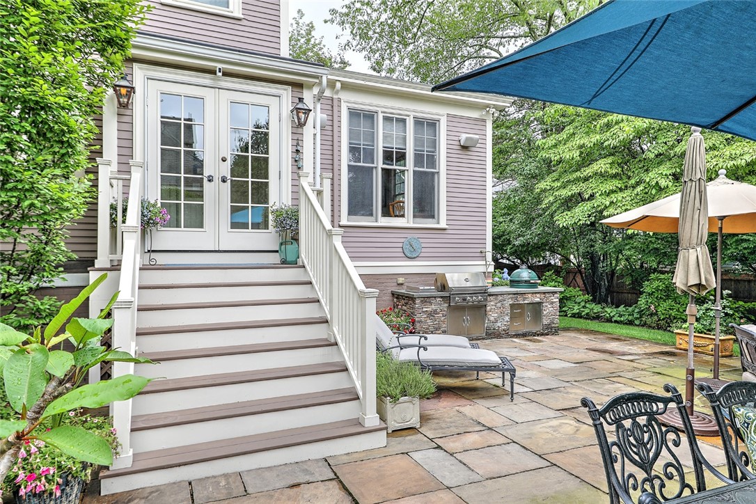 93 Arlington Avenue