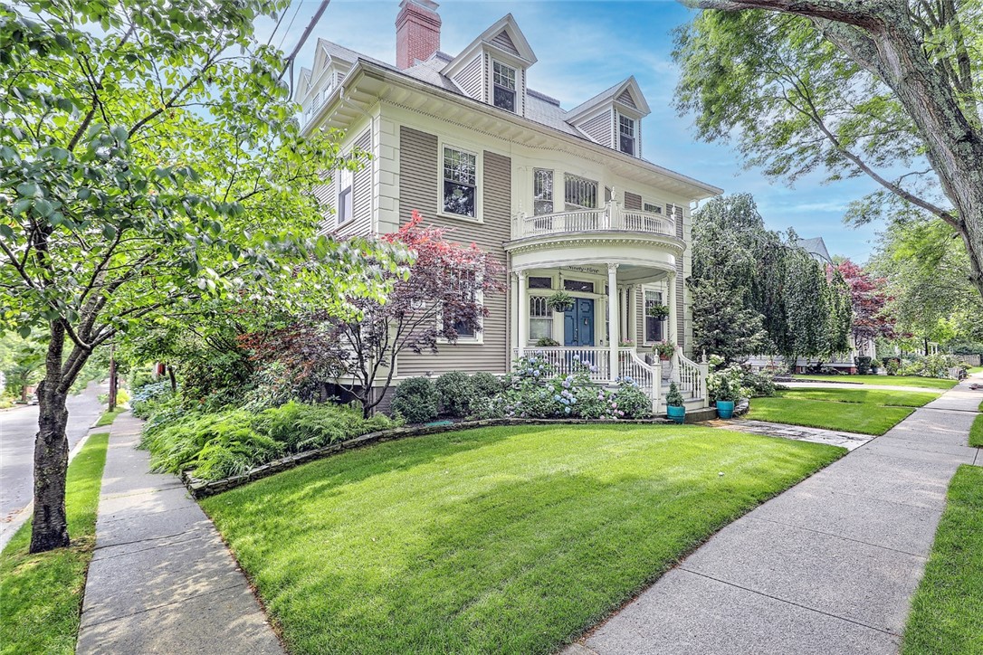 93 Arlington Avenue