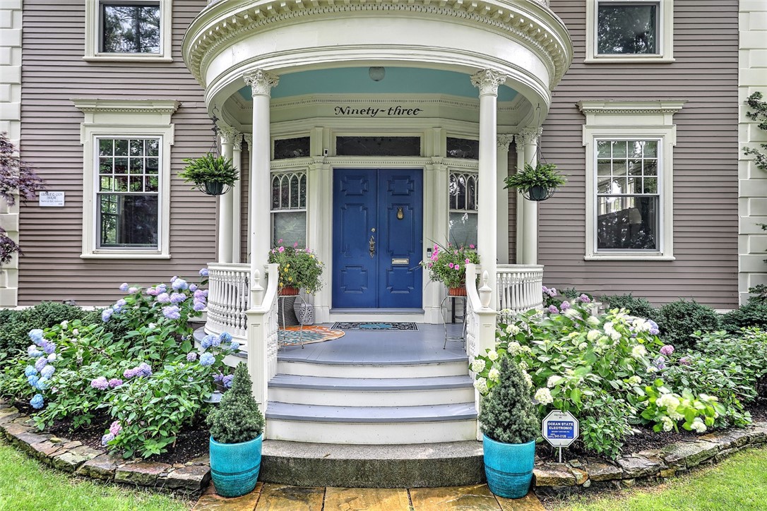 93 Arlington Avenue