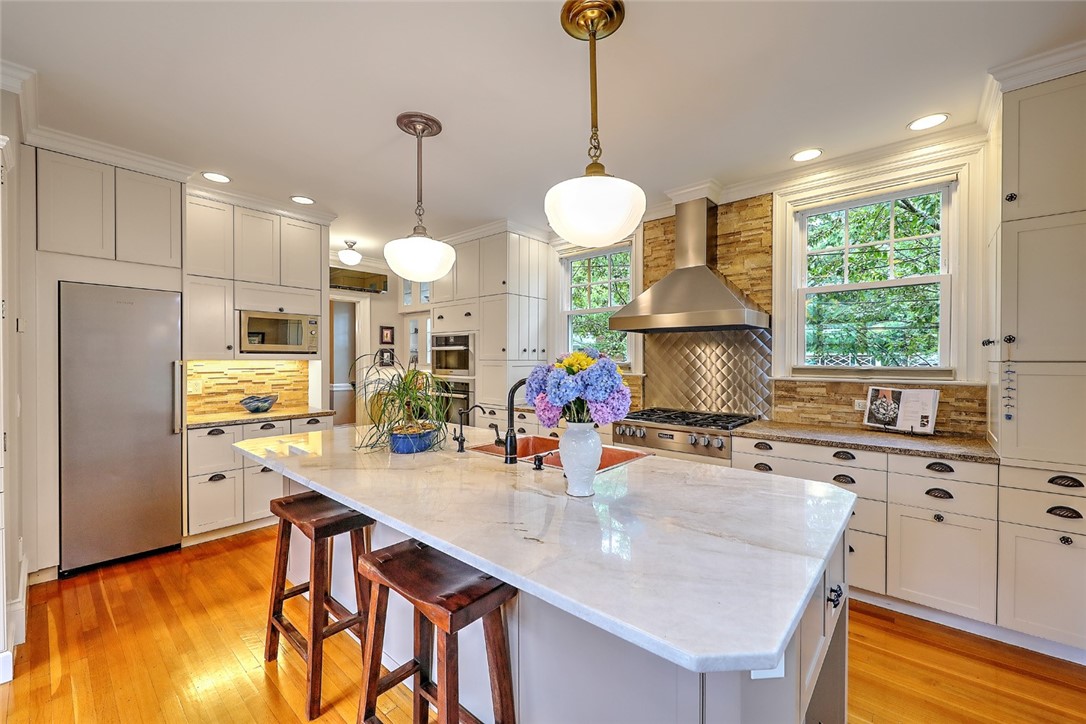93 Arlington Avenue