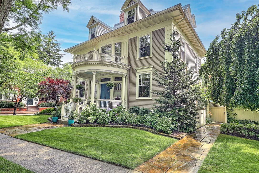 93 Arlington Avenue