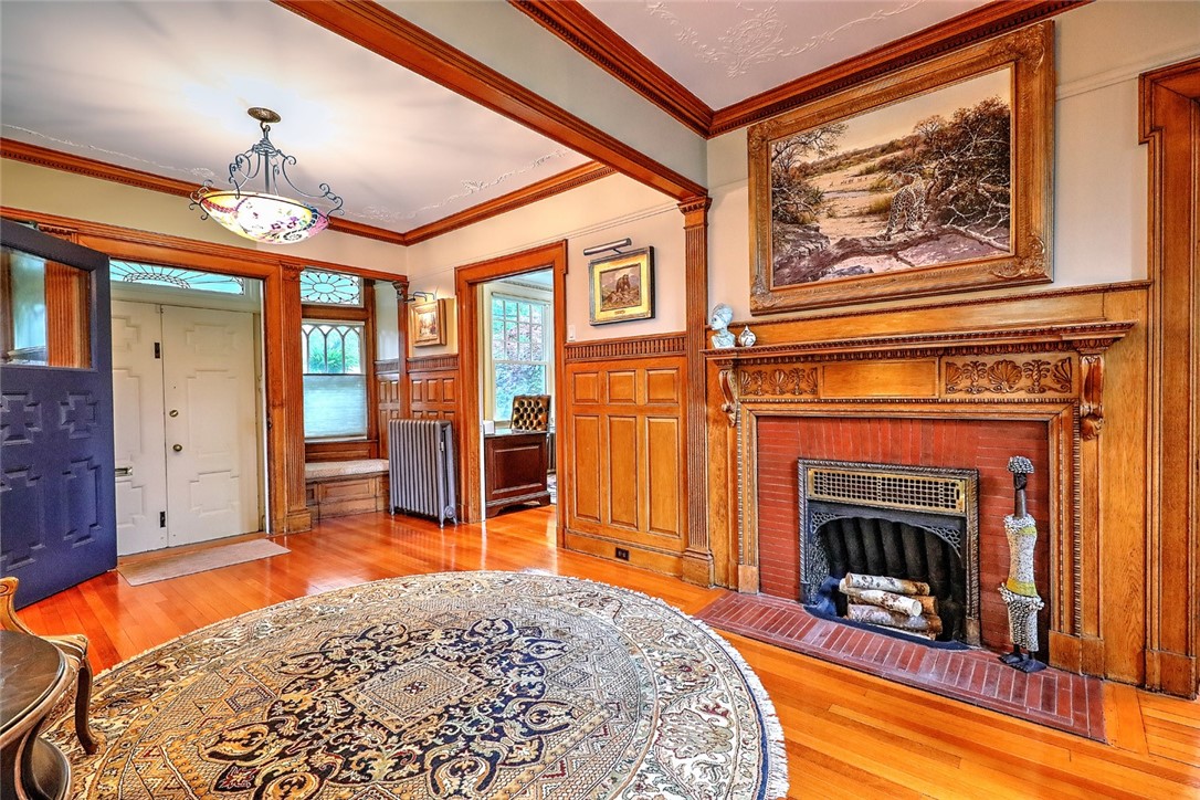 93 Arlington Avenue