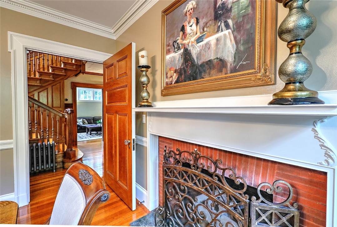 93 Arlington Avenue