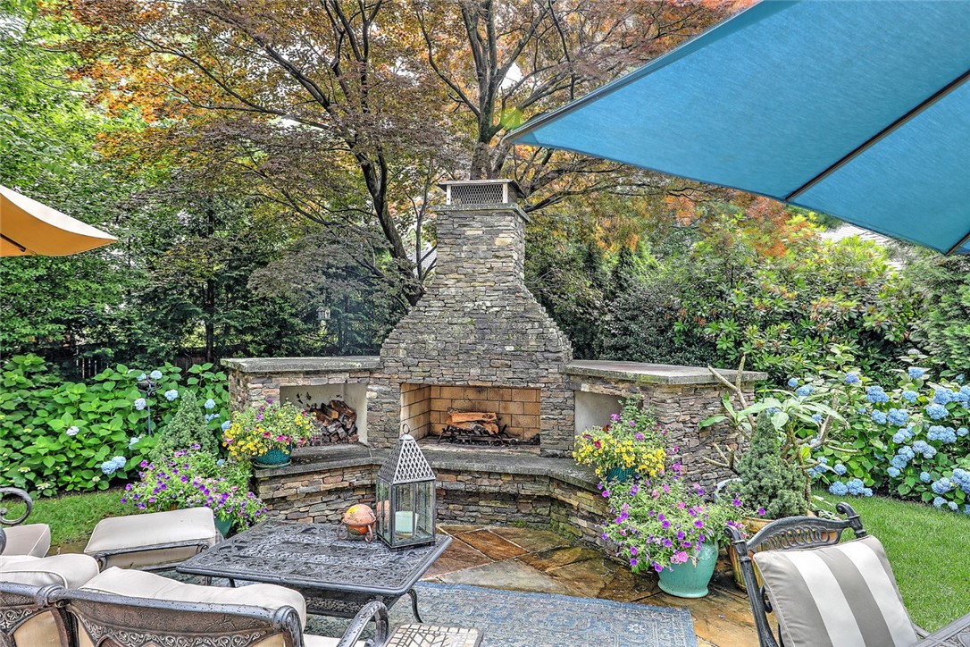 93 Arlington Avenue