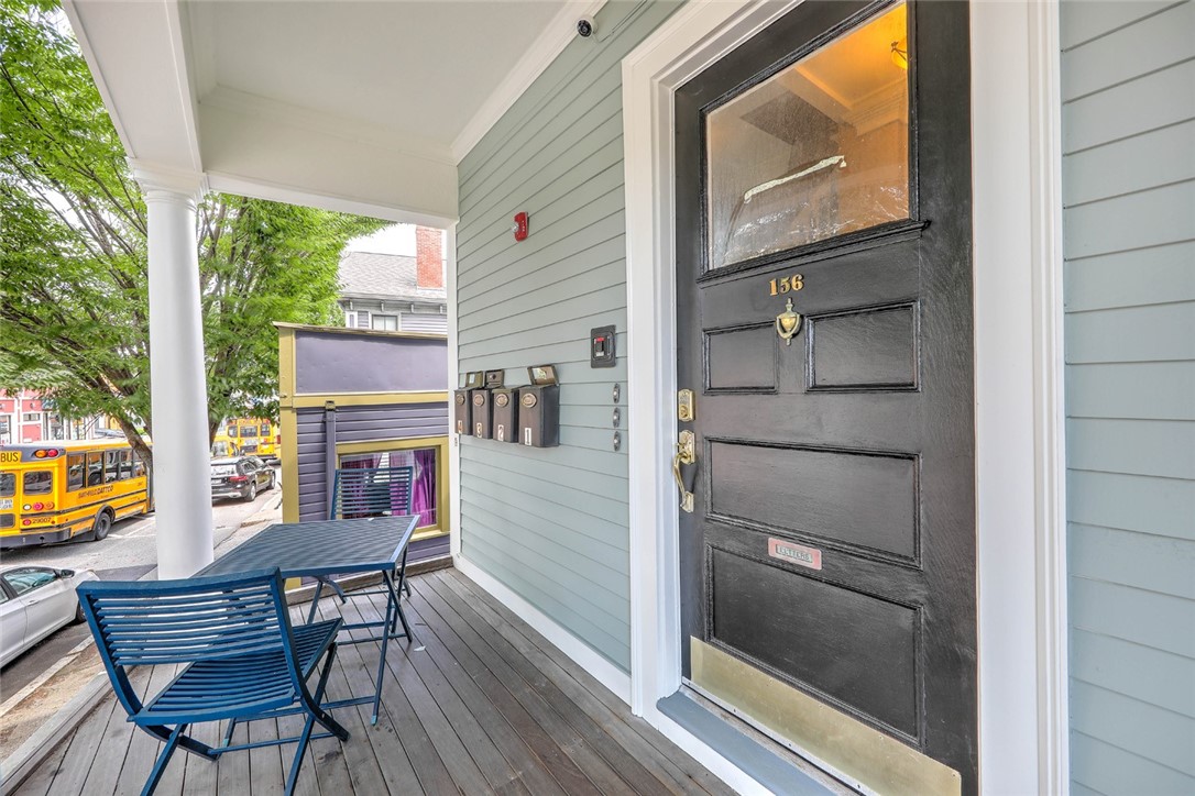 156 Broadway Street 4