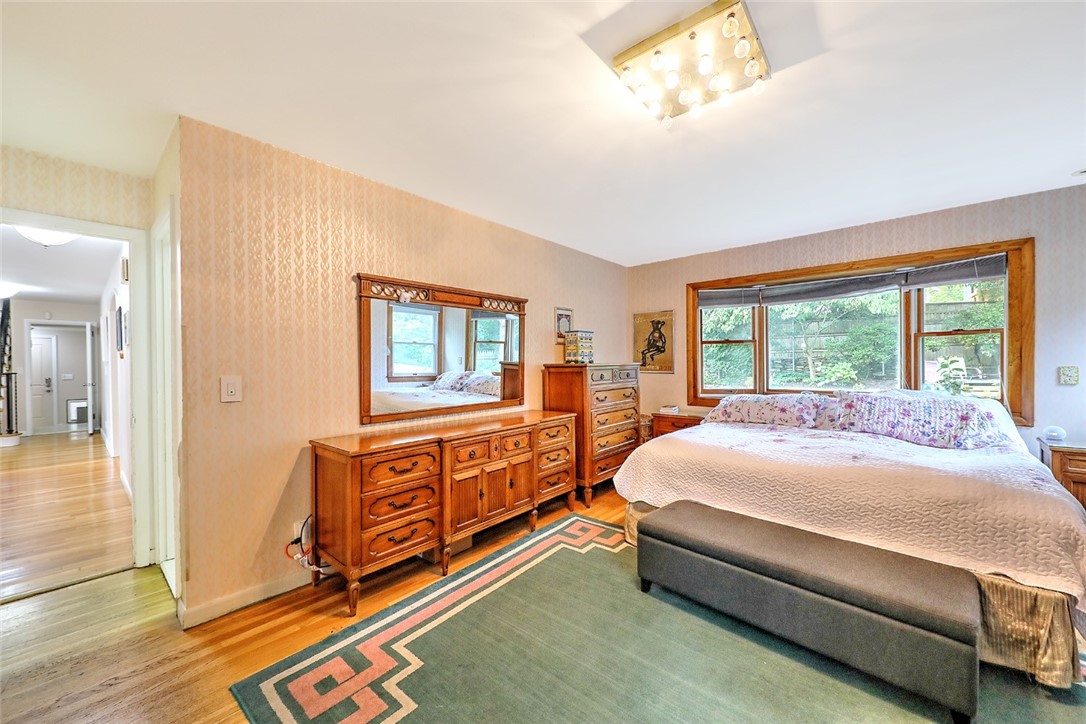 22 Glen Drive