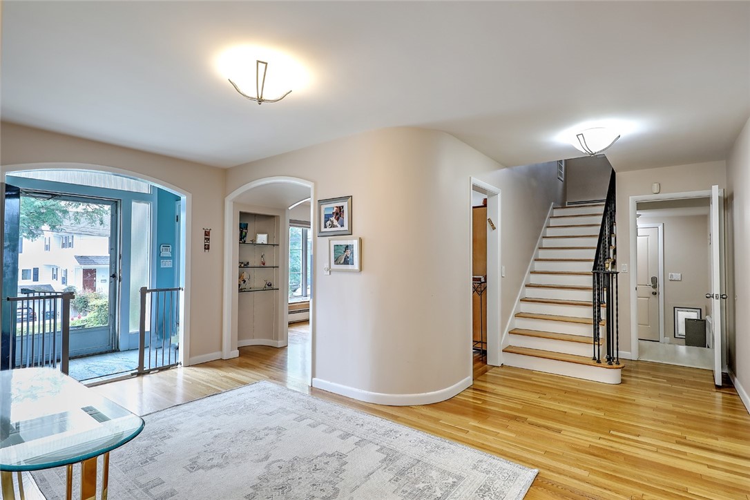 22 Glen Drive