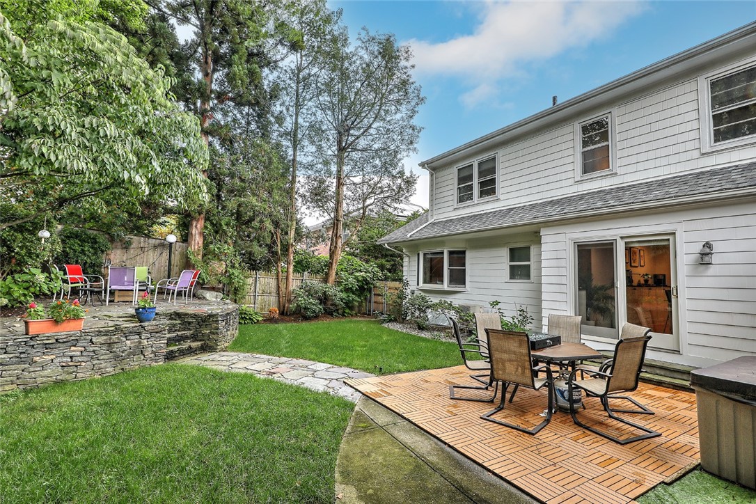 22 Glen Drive