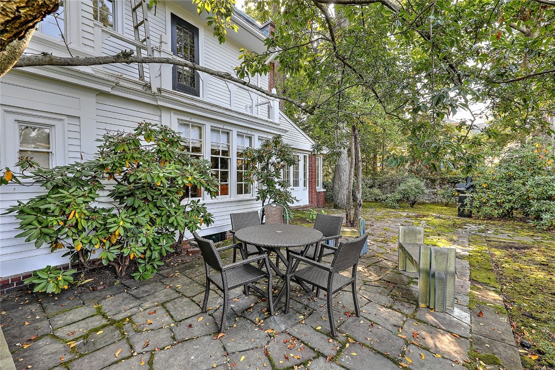 290 Blackstone Boulevard
