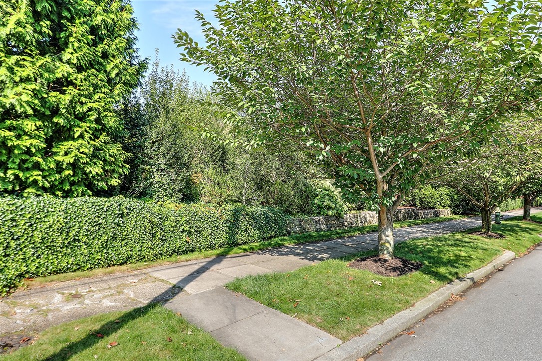 310 Blackstone Boulevard