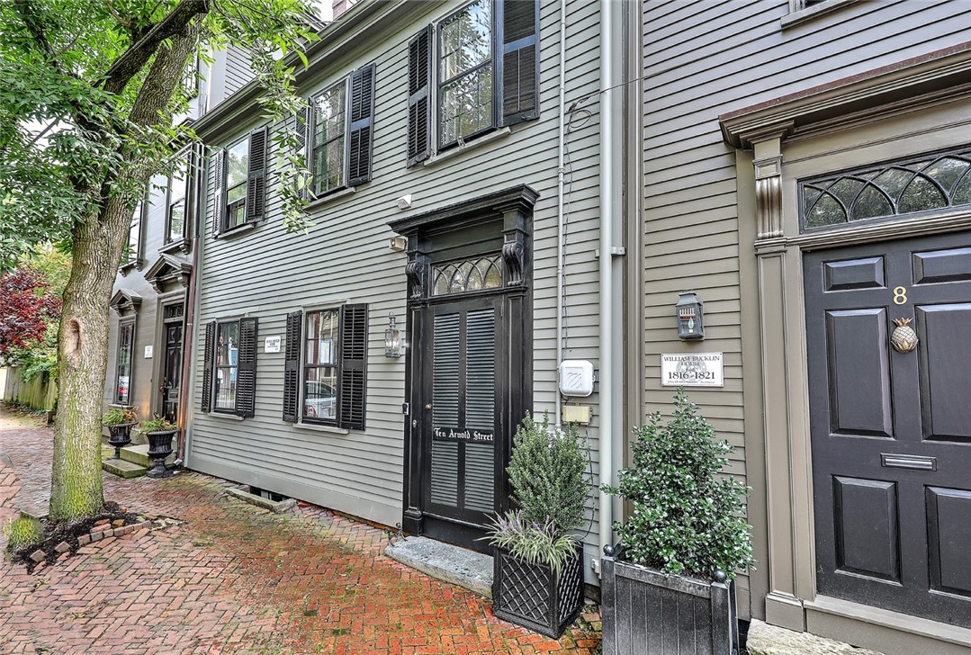 10 Arnold Street