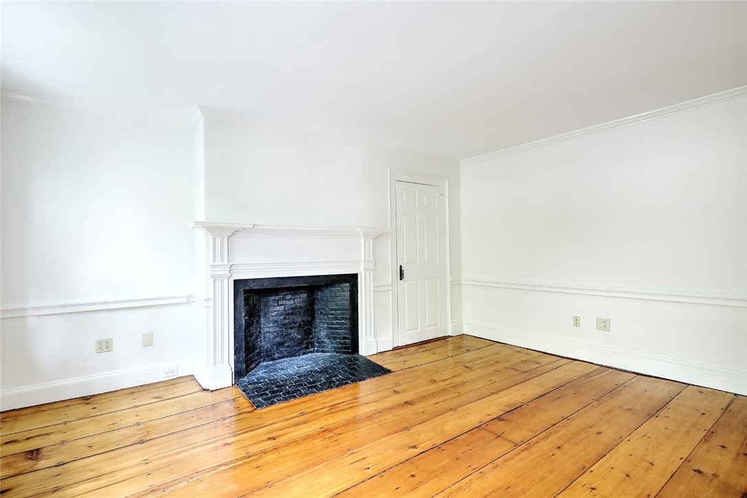 10 Arnold Street